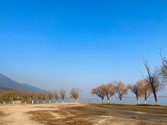 -西昌邛海湾柏樾酒店(原邛海湾柏栎度假酒店)