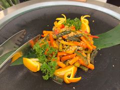 -亮马河饭店翠雅咖啡厅