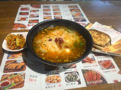 -元志初腊汁肉夹馍(钟楼粉巷店)