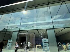 -Apple零售店(玄武湖店)