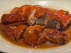 -蝴蝶里·粤菜·点心(滨江龙湖店)