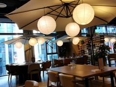 大堂-日进一片海.生腌海鲜火锅.宵夜烧烤(三里屯总店)