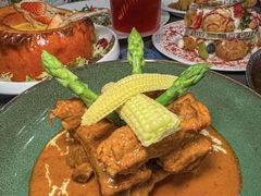 -Mogul Eatery·大亨餐酒馆