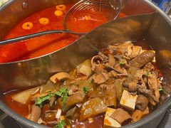 -左庭右院鲜牛肉火锅(浦江欢乐颂店)