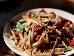 -牛八宝桂林米粉(八里庄店)