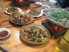 -周记翘脚牛肉