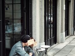 -Fridi Patisserie Cafe