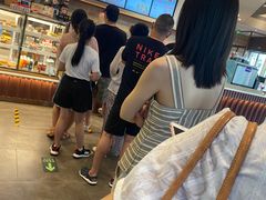 -Tims天好咖啡·贝果(雁展路万象天地店)