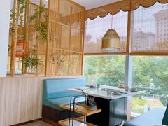 -菌子鲜汤野生菌锅