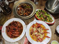 -叶派龙虾•招牌香辣蟹·海鲜(中海国际店)