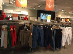 -H&M(鹏欣水游城店)