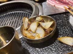 -红泥小火炉·东北泥炉烤肉(天一旗舰店)
