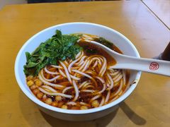 -三千粉牛肉米粉(来客茂店)
