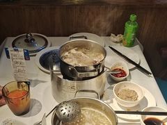 -领鲜活海鲜榴莲自助火锅(东门店)