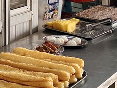 -洲心明记烧肉大粥(总店)