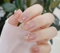 -瞧·享轻奢美甲美睫