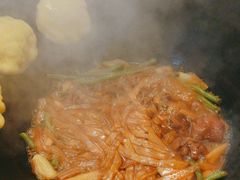 -哈尔滨烧烤·山河村铁锅炖(交大店)