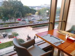 景观位-济南香格里拉·咖啡泉自助餐厅