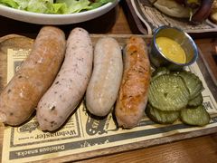 香肠拼盘-THE CORNER角落