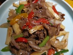邂逅美国牛舌盖浇饭-东岸料理·寿司·刺身
