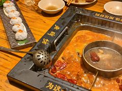 -老牌坊云南鱼豆花火锅(嵩山店)