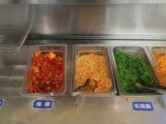 小菜-明洞阿姨·韩式酱蟹烤肉·创意料理(方庄店)