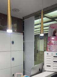 -镁连社·美联社