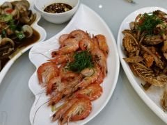 -覃记海鲜美食餐厅