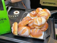 -BUTTERFUL&CREAMOROUS 黄油与面包(三里屯太古里店)