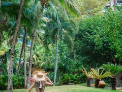 -三亚湾海居铂尔曼度假酒店