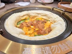 -锅飘飘·东北铁锅炖(雨花客厅店)