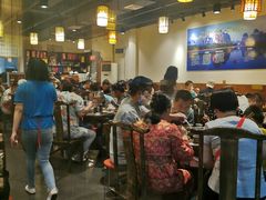 大堂-肖肖酸萝卜鱼火锅(总店)