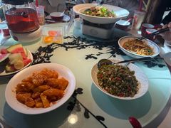 -湘西小馆(滨河路店)