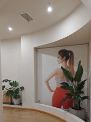 -伽玥瑜伽·普拉提馆
