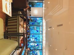 -港丽餐厅(高德置地店)