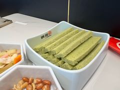 -锅当当铁锅炖烀饼王(长泰广场店)