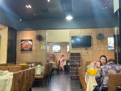 大堂-昱龙大盆牛蛙馆(三兴街总店)