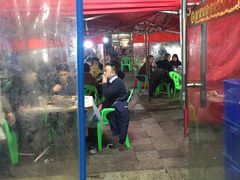 -金渝海鲜烧烤万州烤鱼店