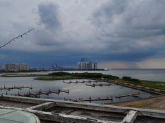 -皇马海口湾海景酒店(万绿园秀英港店)
