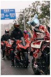 -NaNa婚纱礼服馆