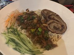-鼓楼吃面·肉啃肉(南锣鼓巷店)