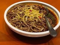 -老街坊美食汇(玉兰大街店)