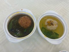 蟹粉狮子头-怡园饭店-餐厅(四望亭店)