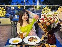 -卡普里披萨·牛扒·下午茶