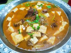 驴肉炖豆腐-龙香居海鲜浑锅家常菜·特色驴肉