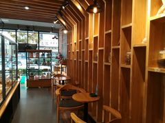 -焙丽拾光(麦凯乐直营店)