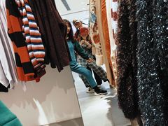 -URBAN REVIVO(欢乐海岸购物中心店)