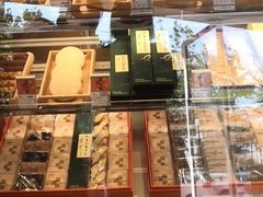 面包甜点陈列柜-GANSO元祖食品(未来路店)