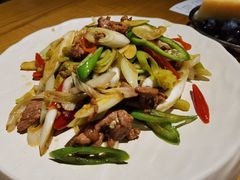 -隔壁老王·家常云南菜(花巷店)