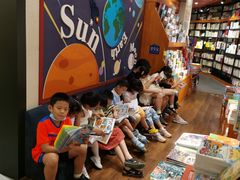 -西西弗书店(城西银泰城店)